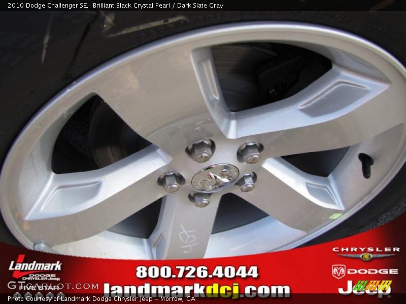 Brilliant Black Crystal Pearl / Dark Slate Gray 2010 Dodge Challenger SE