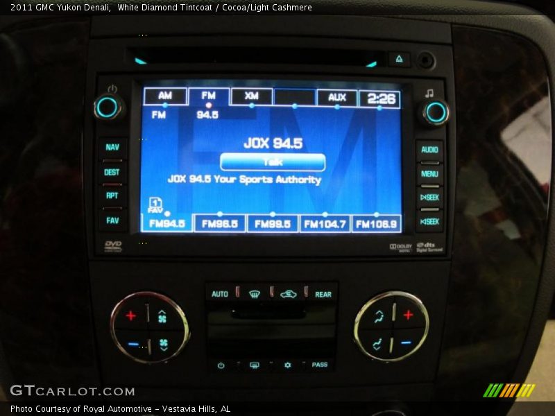 White Diamond Tintcoat / Cocoa/Light Cashmere 2011 GMC Yukon Denali