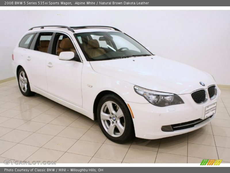Front 3/4 View of 2008 5 Series 535xi Sports Wagon