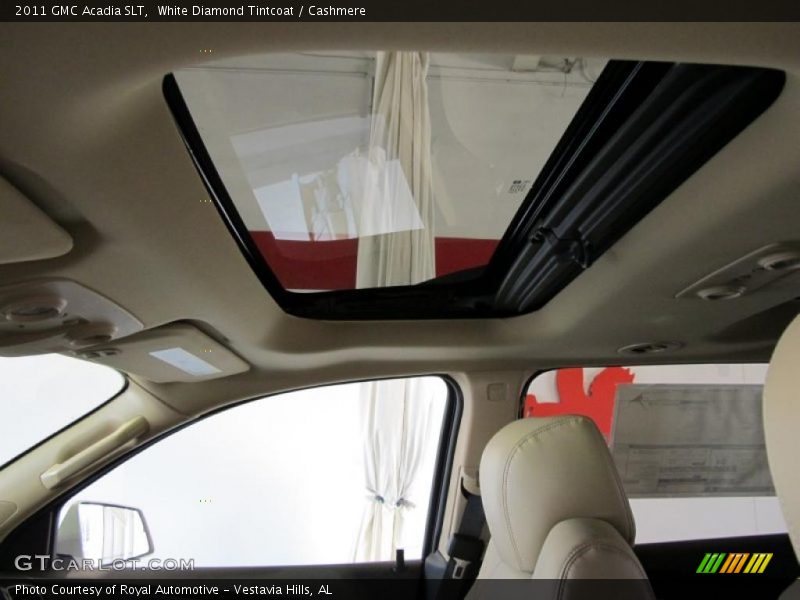 White Diamond Tintcoat / Cashmere 2011 GMC Acadia SLT