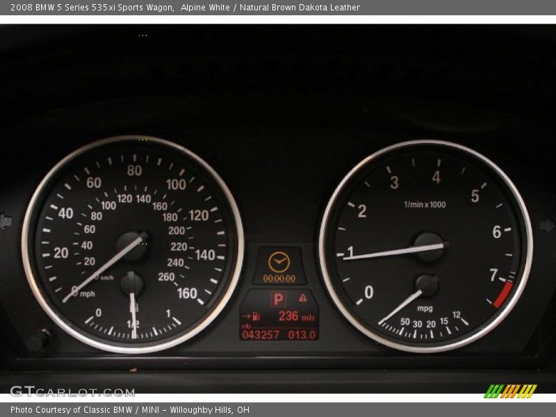  2008 5 Series 535xi Sports Wagon 535xi Sports Wagon Gauges