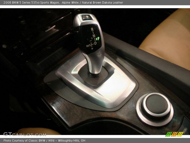  2008 5 Series 535xi Sports Wagon 6 Speed Steptronic Automatic Shifter