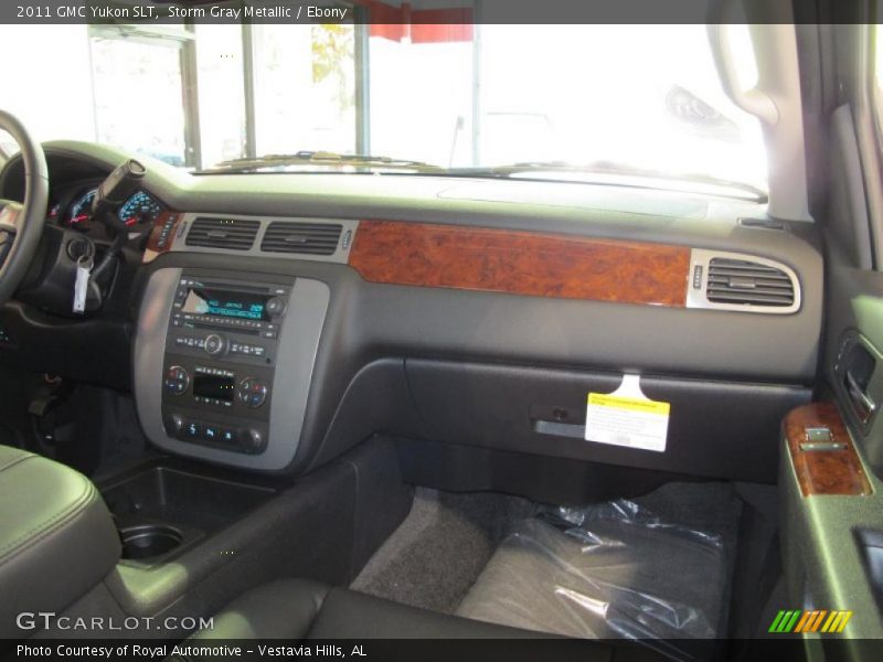 Storm Gray Metallic / Ebony 2011 GMC Yukon SLT