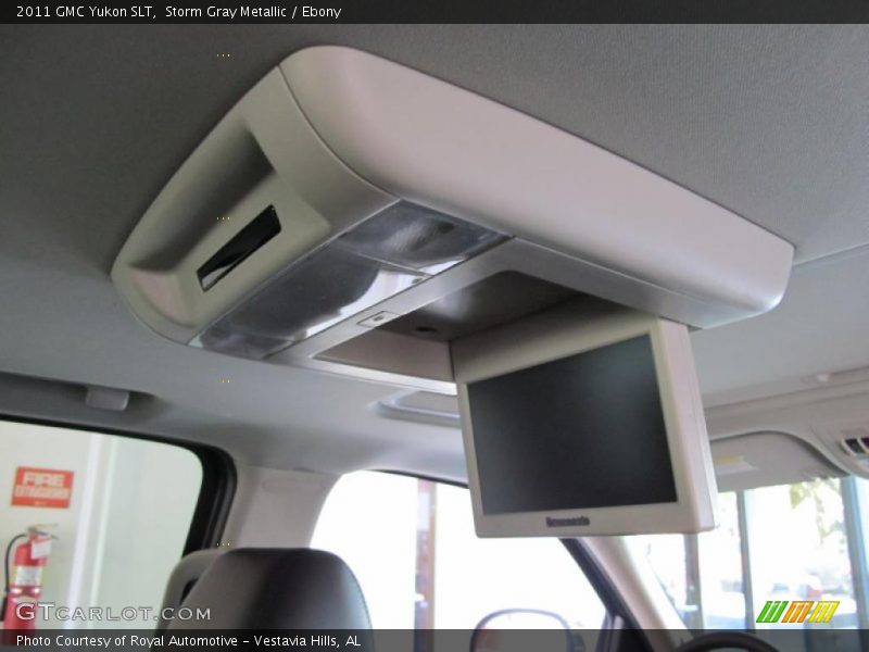 Storm Gray Metallic / Ebony 2011 GMC Yukon SLT