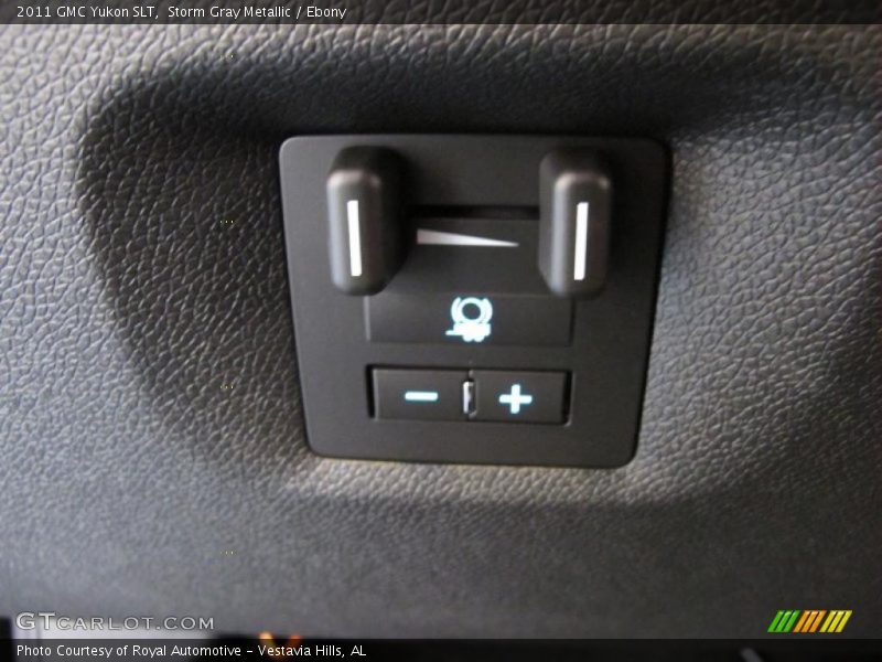 Storm Gray Metallic / Ebony 2011 GMC Yukon SLT