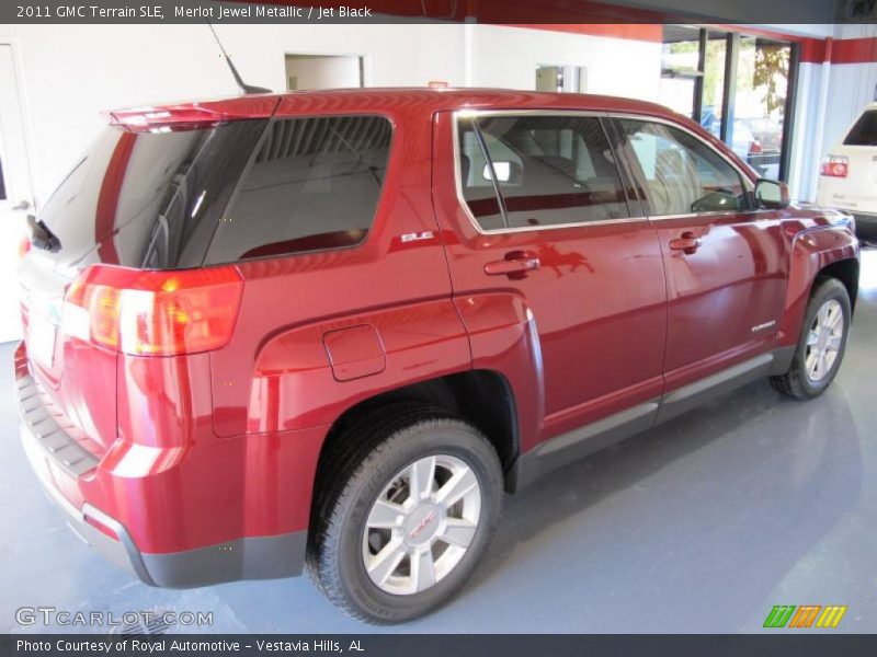 Merlot Jewel Metallic / Jet Black 2011 GMC Terrain SLE