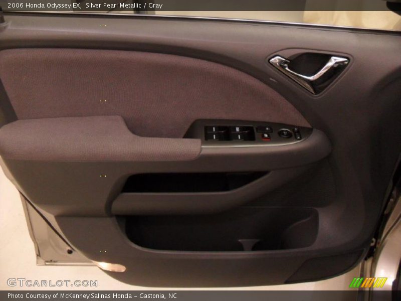 Silver Pearl Metallic / Gray 2006 Honda Odyssey EX