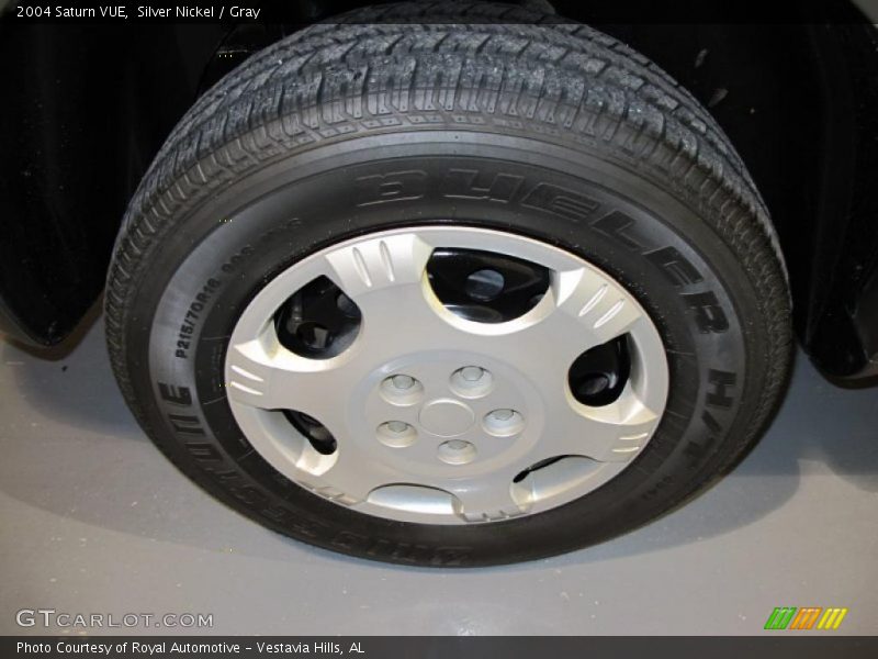 Silver Nickel / Gray 2004 Saturn VUE