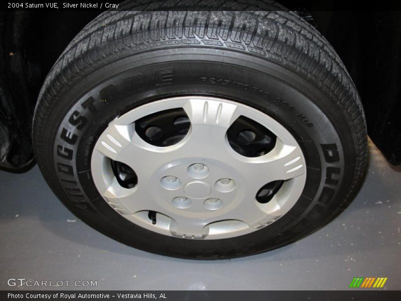Silver Nickel / Gray 2004 Saturn VUE