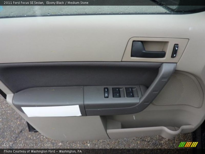 Ebony Black / Medium Stone 2011 Ford Focus SE Sedan