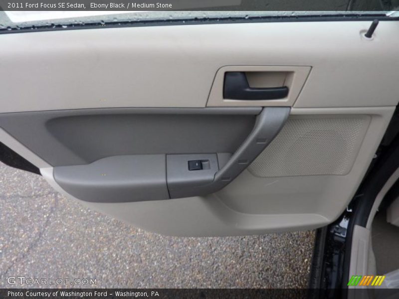 Ebony Black / Medium Stone 2011 Ford Focus SE Sedan