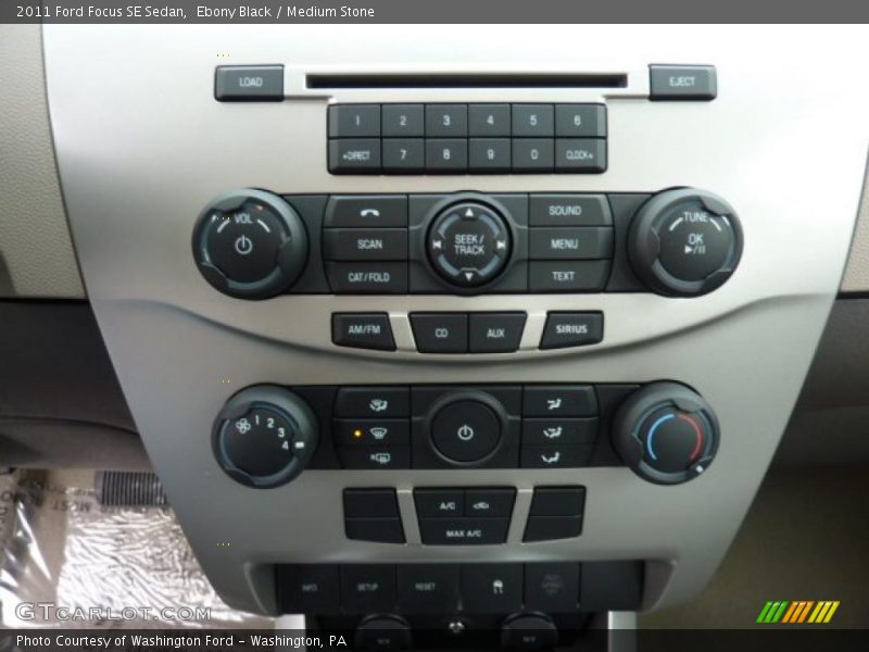 Ebony Black / Medium Stone 2011 Ford Focus SE Sedan