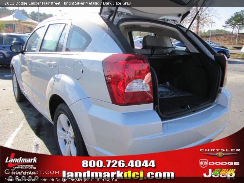 Bright Silver Metallic / Dark Slate Gray 2011 Dodge Caliber Mainstreet