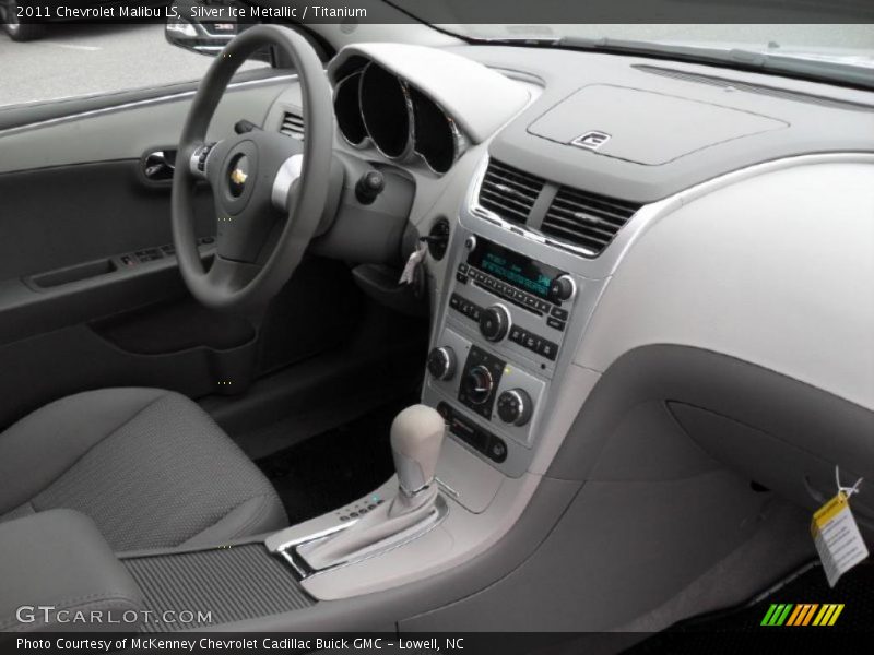 Silver Ice Metallic / Titanium 2011 Chevrolet Malibu LS
