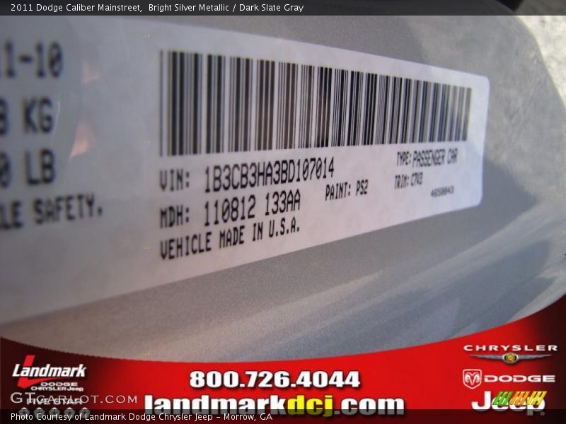 Bright Silver Metallic / Dark Slate Gray 2011 Dodge Caliber Mainstreet