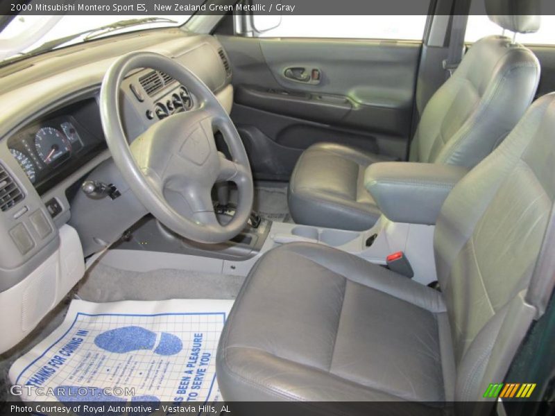  2000 Montero Sport ES Gray Interior