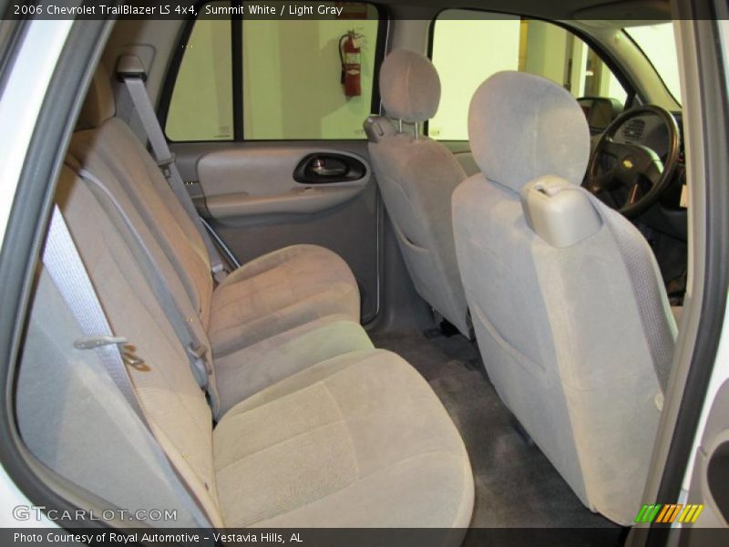 Summit White / Light Gray 2006 Chevrolet TrailBlazer LS 4x4