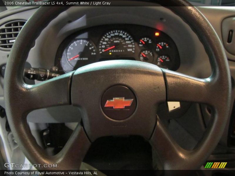 Summit White / Light Gray 2006 Chevrolet TrailBlazer LS 4x4