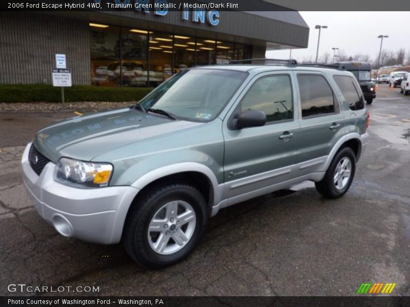 Front 3/4 View of 2006 Escape Hybrid 4WD