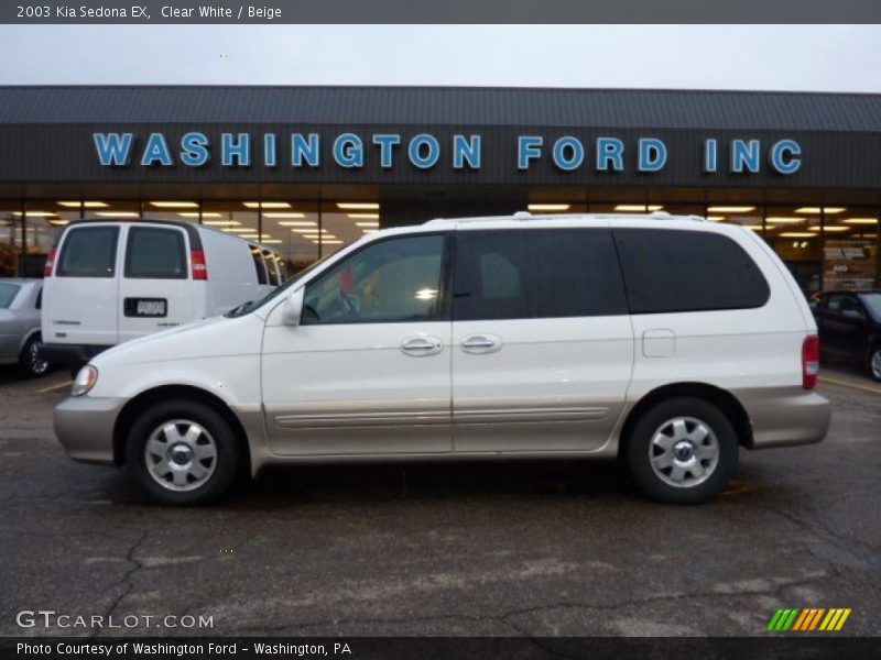 Clear White / Beige 2003 Kia Sedona EX