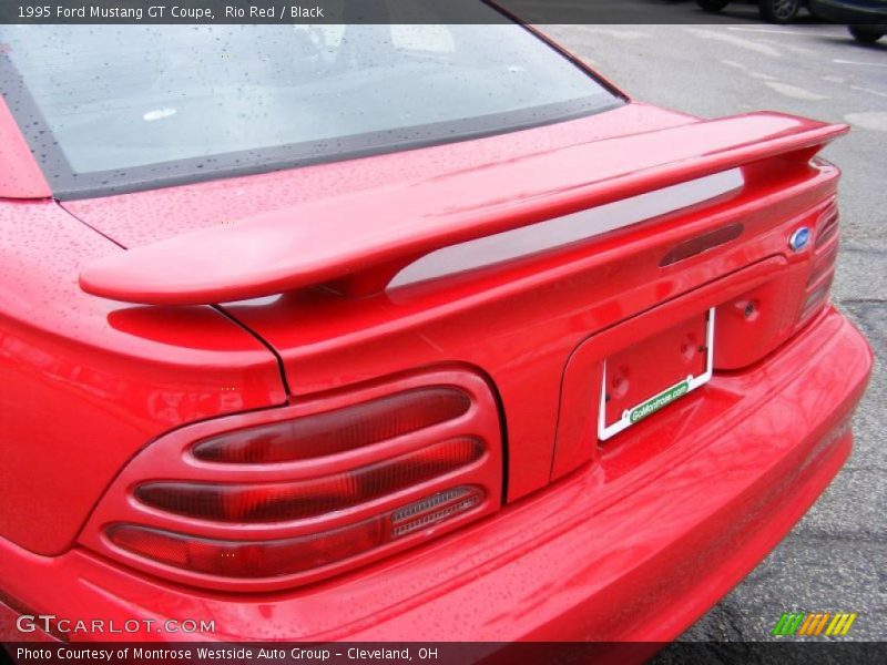 Rio Red / Black 1995 Ford Mustang GT Coupe