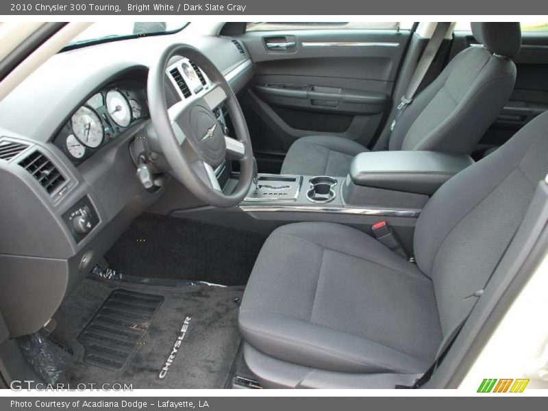 Bright White / Dark Slate Gray 2010 Chrysler 300 Touring