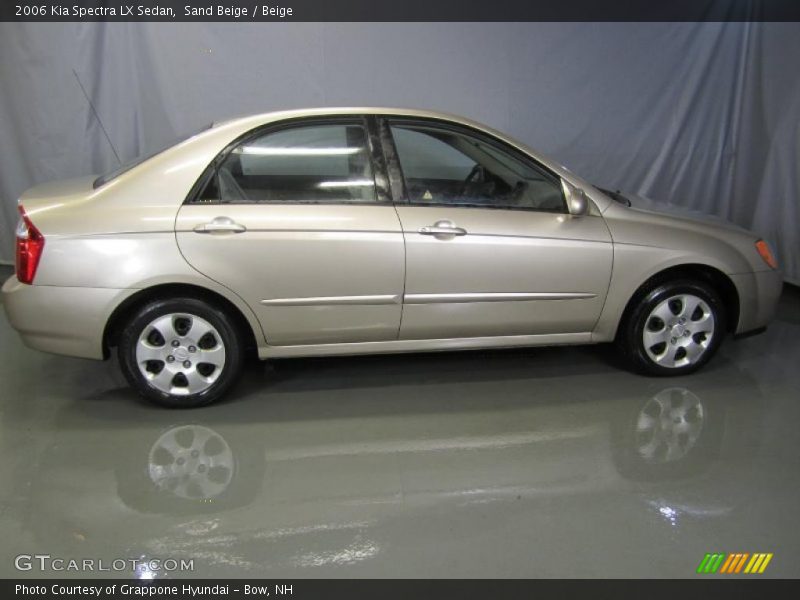Sand Beige / Beige 2006 Kia Spectra LX Sedan