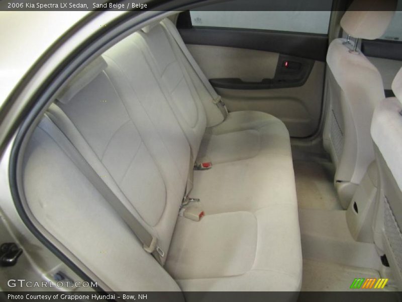 Sand Beige / Beige 2006 Kia Spectra LX Sedan