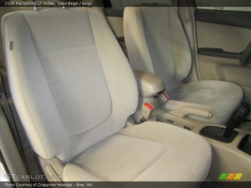Sand Beige / Beige 2006 Kia Spectra LX Sedan
