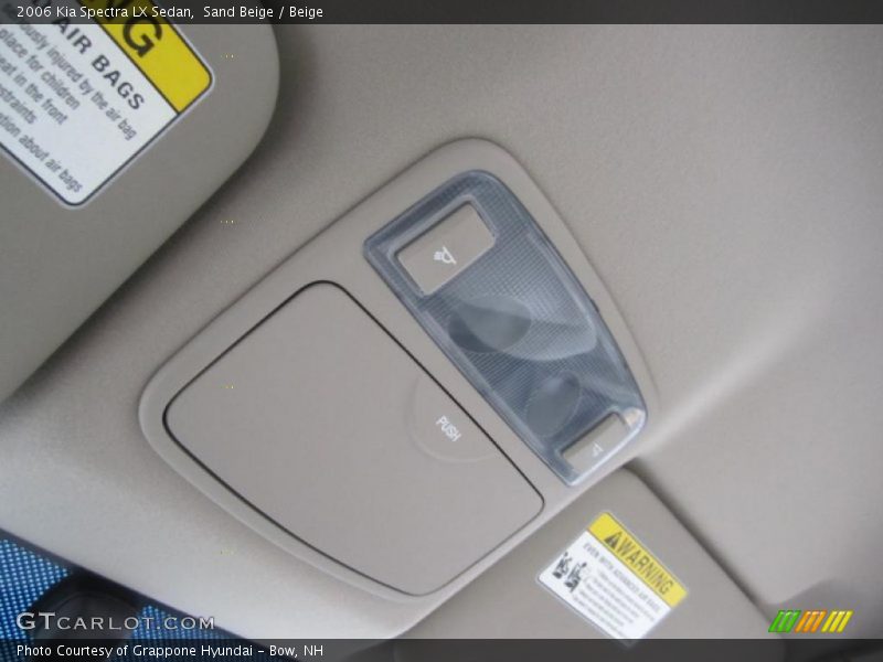 Sand Beige / Beige 2006 Kia Spectra LX Sedan