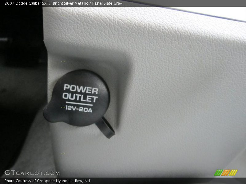 Bright Silver Metallic / Pastel Slate Gray 2007 Dodge Caliber SXT
