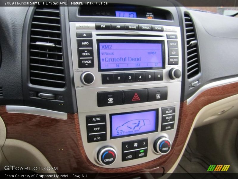Controls of 2009 Santa Fe Limited 4WD