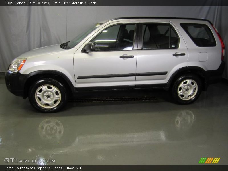 Satin Silver Metallic / Black 2005 Honda CR-V LX 4WD