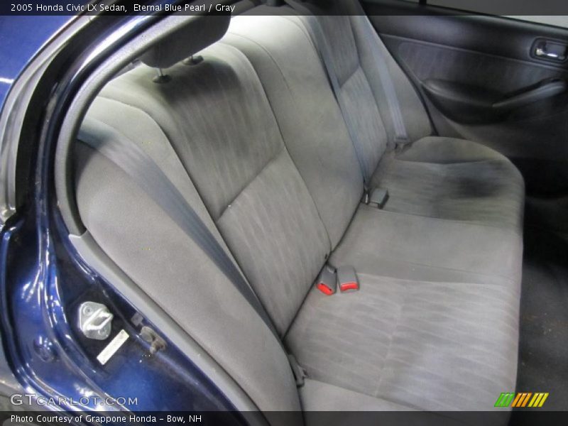  2005 Civic LX Sedan Gray Interior