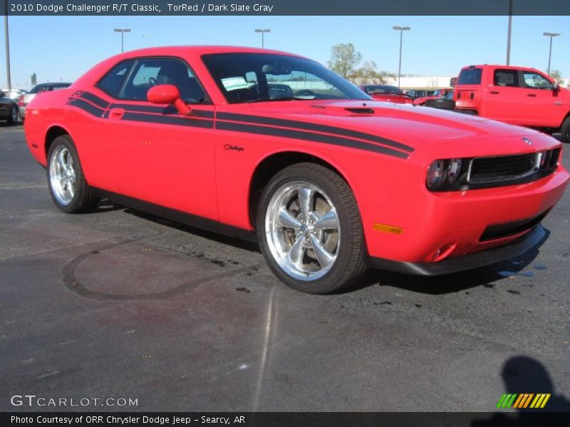 Front 3/4 View of 2010 Challenger R/T Classic