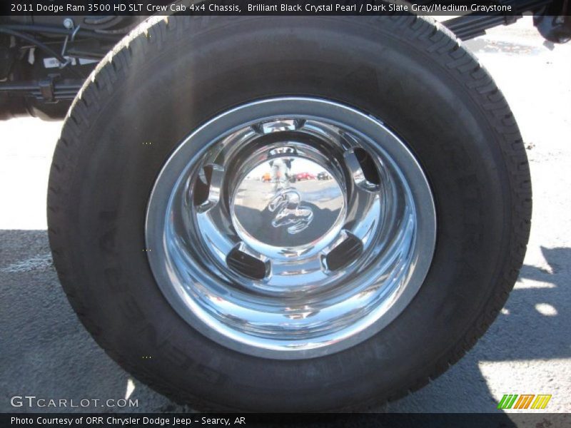  2011 Ram 3500 HD SLT Crew Cab 4x4 Chassis Wheel