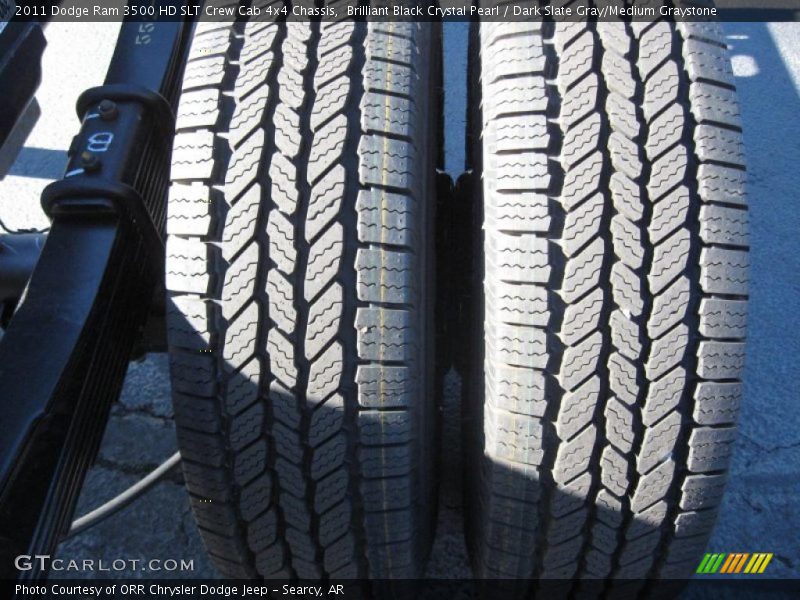 Brilliant Black Crystal Pearl / Dark Slate Gray/Medium Graystone 2011 Dodge Ram 3500 HD SLT Crew Cab 4x4 Chassis