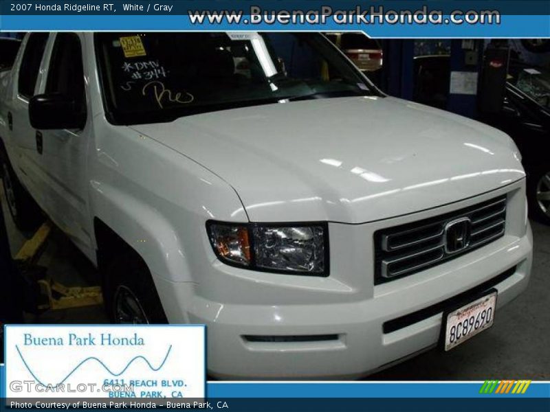 White / Gray 2007 Honda Ridgeline RT
