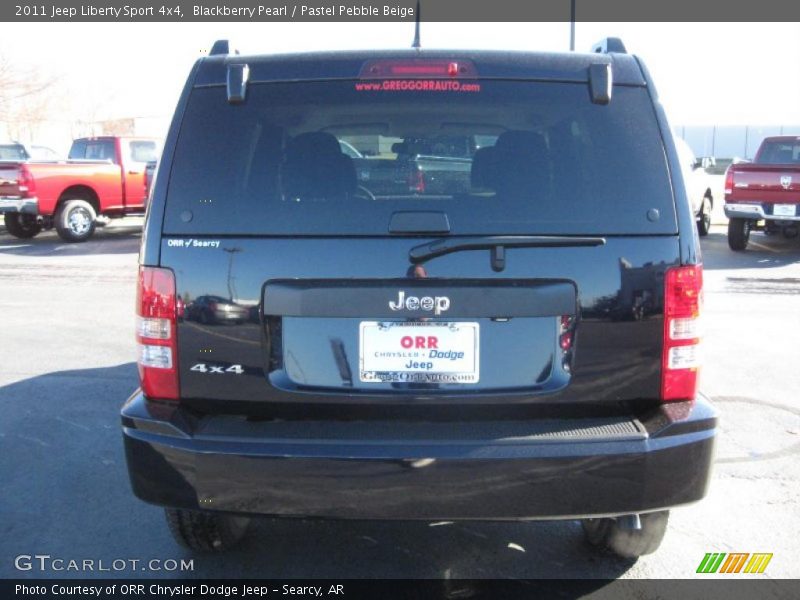 Blackberry Pearl / Pastel Pebble Beige 2011 Jeep Liberty Sport 4x4