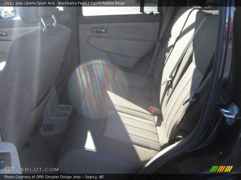 Blackberry Pearl / Pastel Pebble Beige 2011 Jeep Liberty Sport 4x4