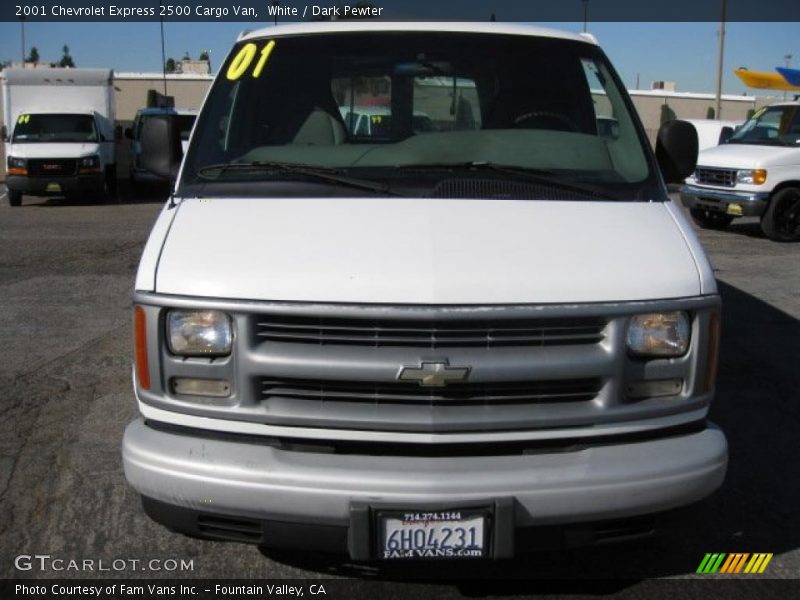 White / Dark Pewter 2001 Chevrolet Express 2500 Cargo Van