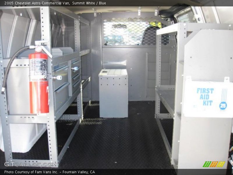 Summit White / Blue 2005 Chevrolet Astro Commercial Van