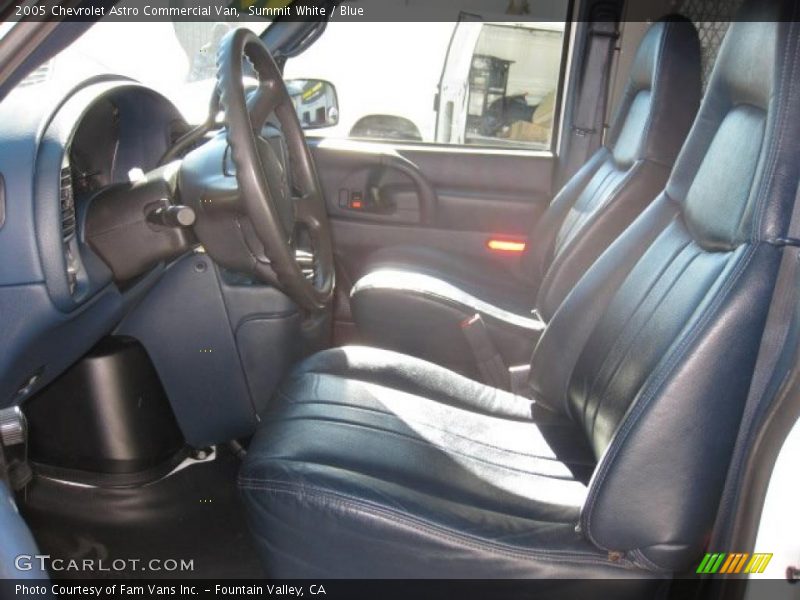  2005 Astro Commercial Van Blue Interior