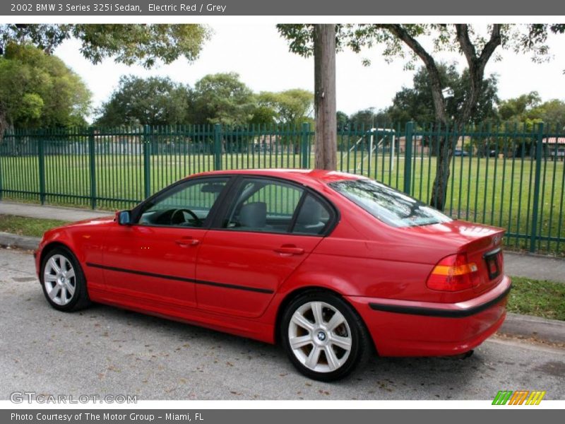 Electric Red / Grey 2002 BMW 3 Series 325i Sedan