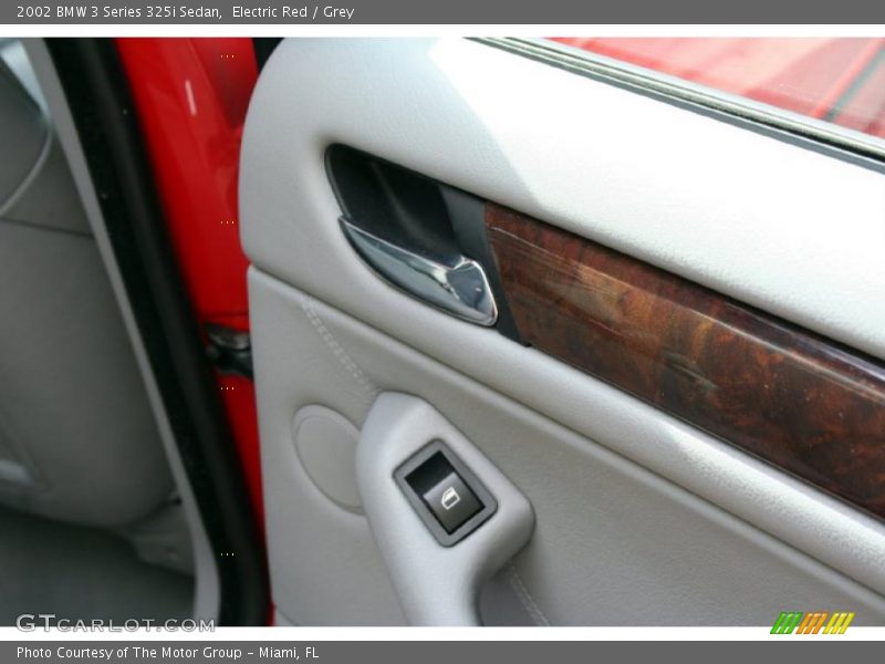 Electric Red / Grey 2002 BMW 3 Series 325i Sedan