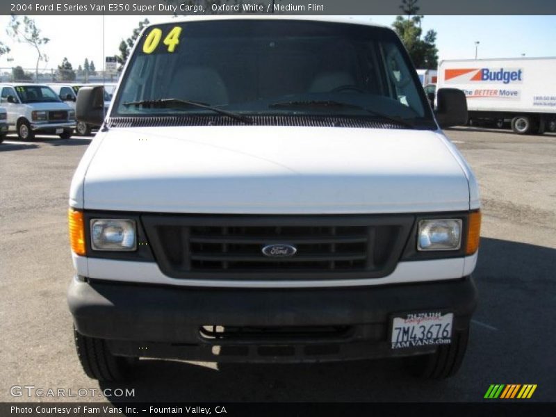 Oxford White / Medium Flint 2004 Ford E Series Van E350 Super Duty Cargo