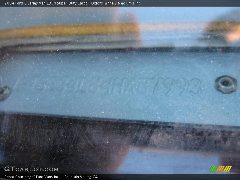 Oxford White / Medium Flint 2004 Ford E Series Van E350 Super Duty Cargo