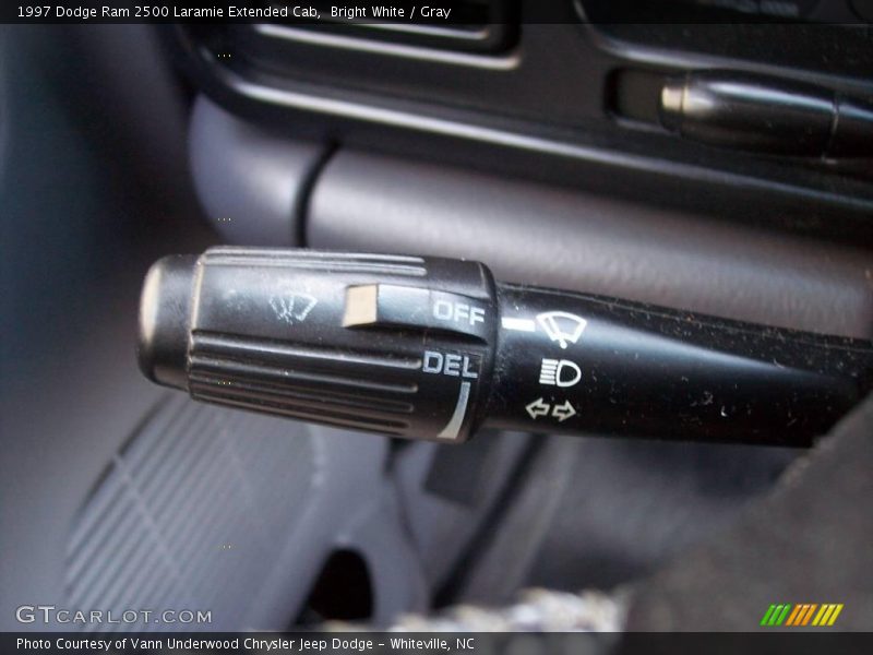 Bright White / Gray 1997 Dodge Ram 2500 Laramie Extended Cab