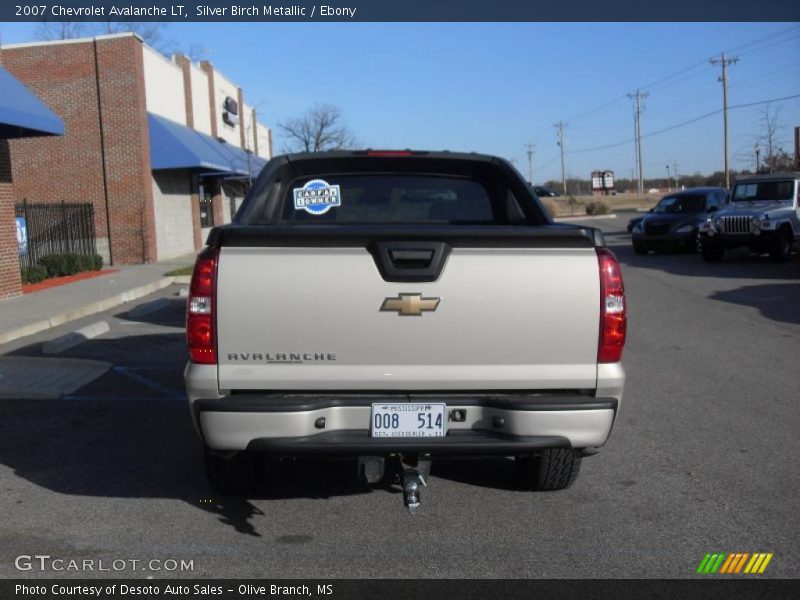 Silver Birch Metallic / Ebony 2007 Chevrolet Avalanche LT