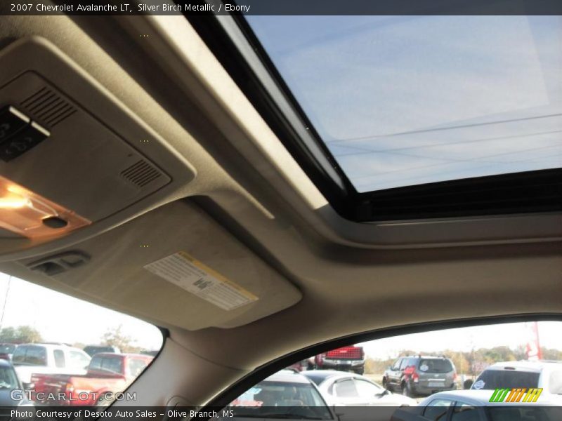 Silver Birch Metallic / Ebony 2007 Chevrolet Avalanche LT